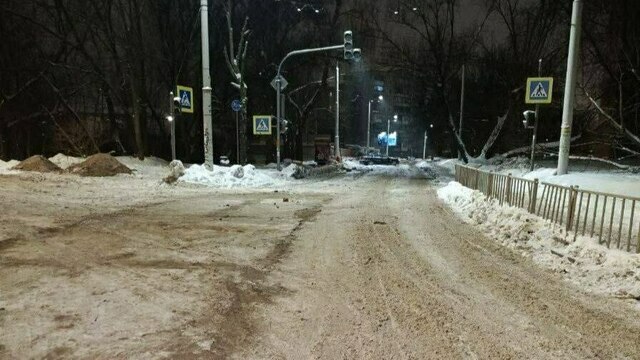 В Калининграде после аварийных работ открыли движение в районе провала на Батальной