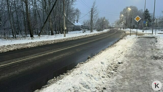 В Пионерском школу и Дом культуры оштрафовали за сугробы
