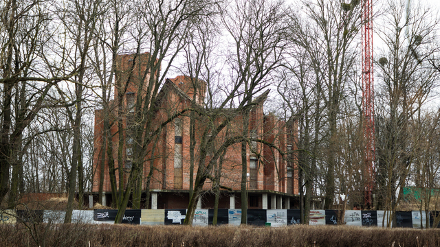 На месте снесённой мечети в Южном парке появится сиреневый сквер с амфитеатром  