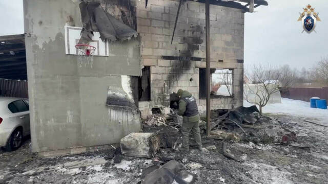 «Жена и сын угорели в обнимку»: хозяин сгоревшего под Калининградом дома рассказал, как пытался спасти семью   