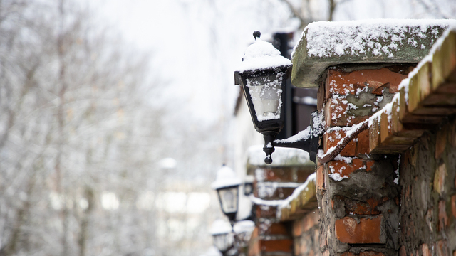 Не предавайся унынию и проведи вечер в приятной компании: приметы на 10 февраля