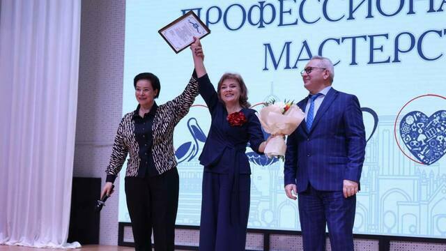 Лучший учитель Калининграда преподаёт математику в топовом лицее