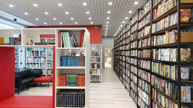 Калининградскую областную юношескую библиотеку им. Маяковского после капремонта открыл Герой России