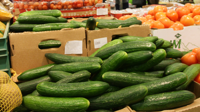 Огурцы на вес золота: почему популярный овощ сейчас не всем калининградцам по карману