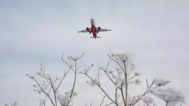 В Москве начался снежный апокалипсис, самолёты в Калининград задерживаются
