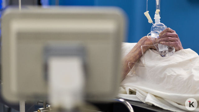 Из-за войны в Иране калининградцы застряли на Шри-Ланке, одна из туристок сломала шейку бедра  