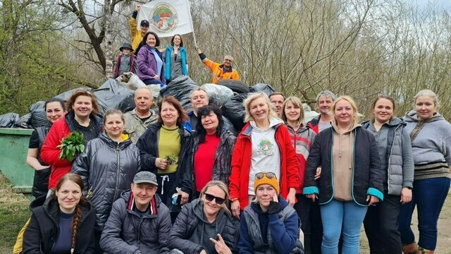 Фотоловушки на поросят: в Калининградской области планируют отслеживать незаконный вывоз мусора в леса  