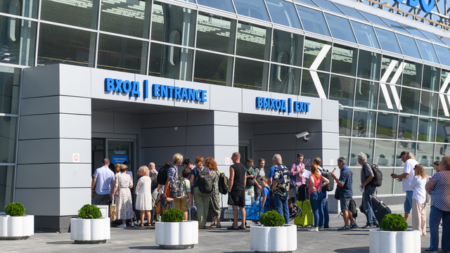 Сенаторы предлагают пересмотреть порядок субсидирования авиабилетов для калининградцев