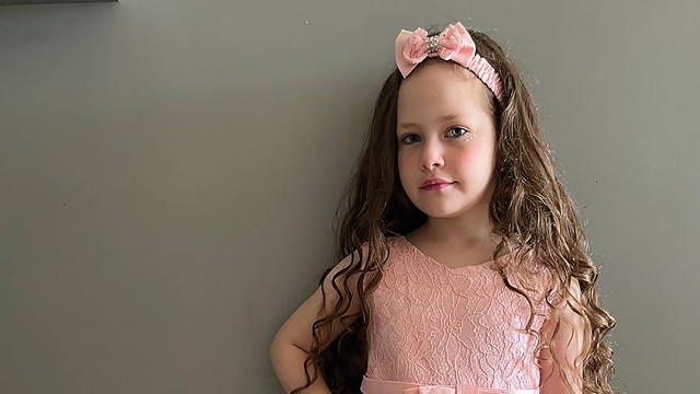 Коса как у Рапунцель: первоклассница из Храброво отращивает волосы с рождения