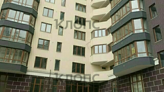 «Под нами буквально пороховая бочка»: жильцы новостройки на Леонова боятся за свою безопасность из-за недоделок  