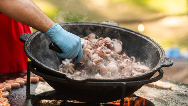 Выбор кадров в калининградском общепите стал больше