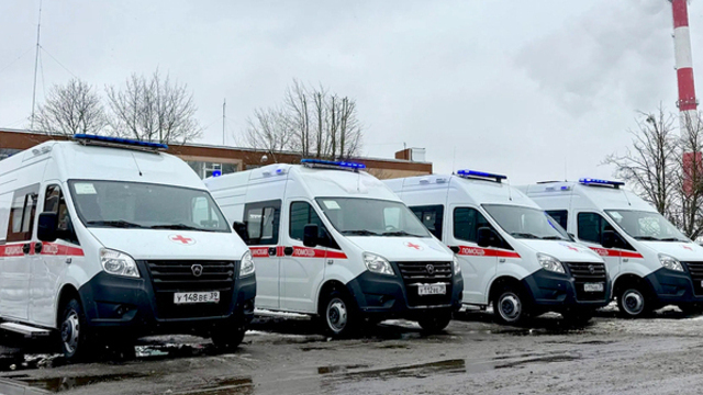 Президент поручил обратить внимание на укомплектованность в Калининграде и области бригад скорой помощи