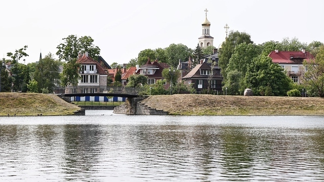 На Поплавке в Калининграде пробурят скважины, чтобы понять степень загрязнения озера   