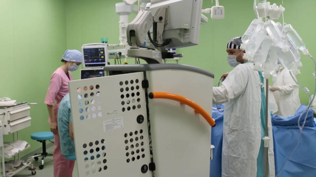 Калининградские врачи спасли подростку пострадавшую из-за взрыва снаряда кисть