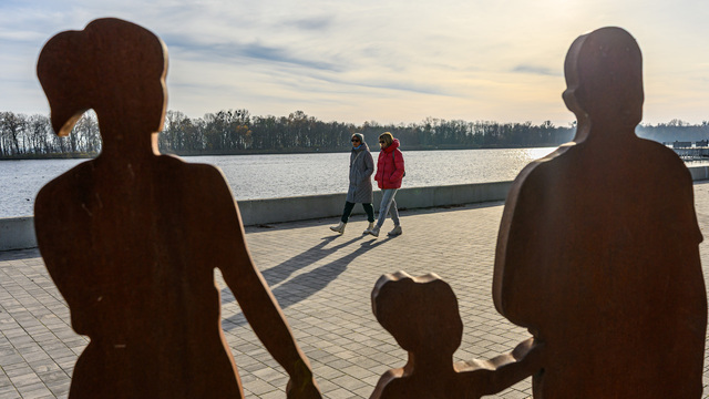 В Светлом внучка обокрала бабушку почти на миллион