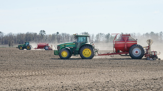 Аграрии Калининградской области получат поддержку на весну и лето