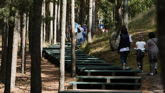 В Виштынецком нацпарке подсчитают, сколько могут принять туристов, чтобы те не вытоптали почву  