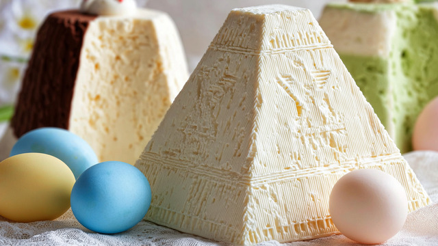 Удовольствие без лишних калорий: рецепт диетической творожной пасхи для тех, кто считает КБЖУ 