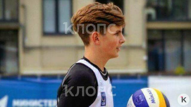 «Вы наш ангел-спаситель!»: 19-летний калининградец разбил окно горящего троллейбуса, освободив пассажиров