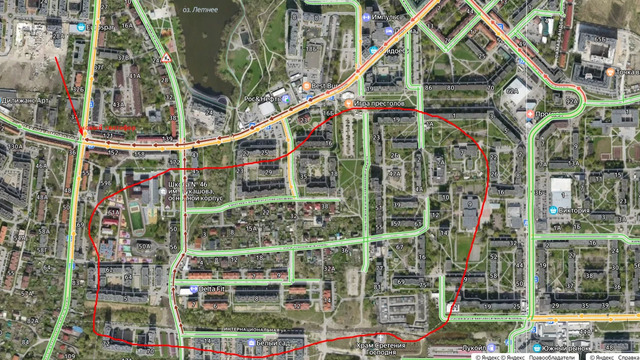 «Пробка даже не красная — мы стоим»: калининградцы рассказали о дорожных ловушках