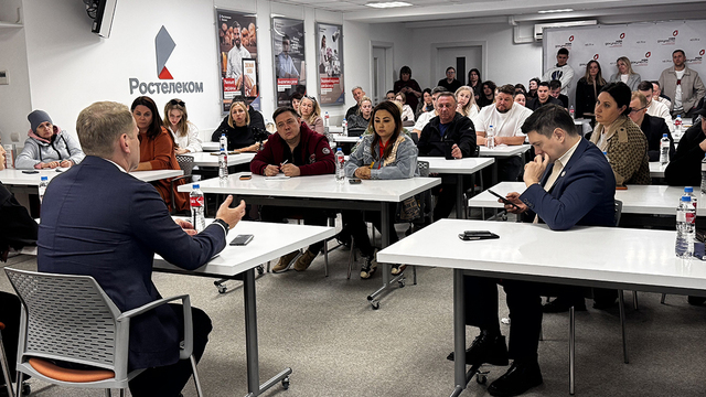 Арендаторам помещений в сгоревшем ТЦ «Гиант» областные власти пообещали консультации и кредиты