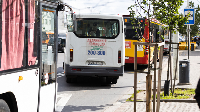 В Калининграде из-за дорожных работ перекрывают улицы и вводят ограничения: где изменится движение