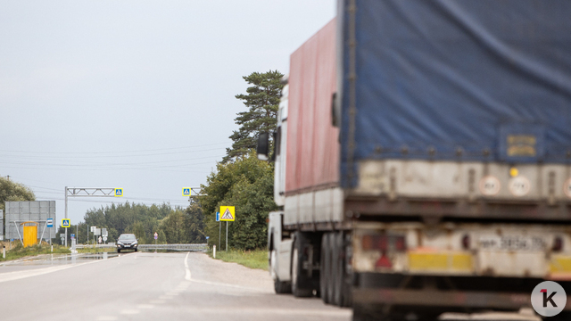 В Литве рассказали, как будут контролировать количество топлива в баках грузовиков из Калининграда  