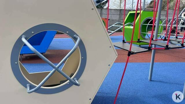 В Совхозном на западной окраине Калининграда открыли первую детскую и спортивную площадку