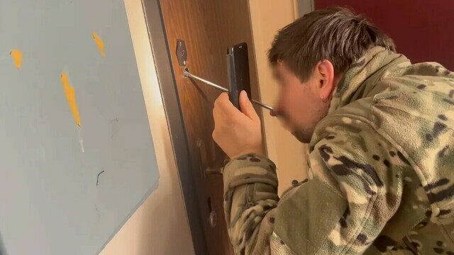 Дарственная в последний день: калининградца не хотели пускать в наследственную квартиру
