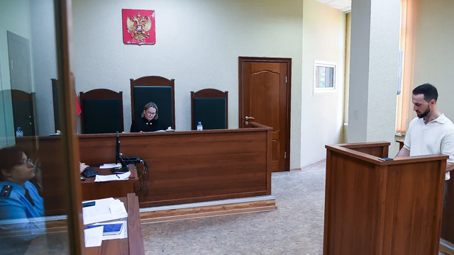 Экс-глава калининградского ФКР не признал вину в нецелевом использовании средств (фото)