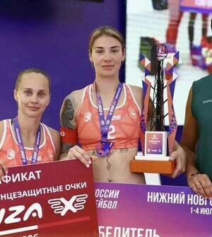 Калининградский «Локомотив» стал победителем этапа чемпионата России по пляжному волейболу