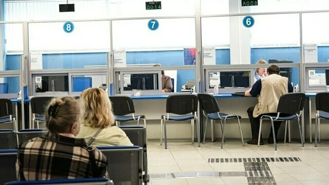 С начала года региональное Отделение СФР оказало калининградцам почти 500 тысяч услуг 