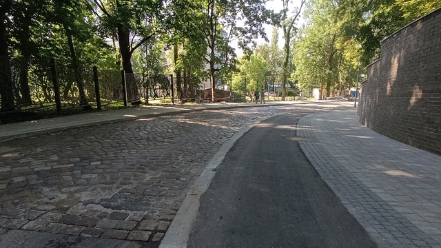 Дятлова — о частичной замене брусчатки на Галицкого: Это не средневековый замок 