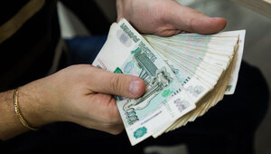 До 32% сверху: российский юрист оценил, как подработка влияет на доход