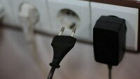 Жители СНТ под Зеленоградском вторые сутки сидят без света 