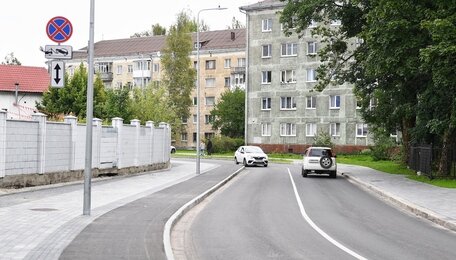 Что получилось и что не так на обновлённой улице Галицкого: фоторепортаж