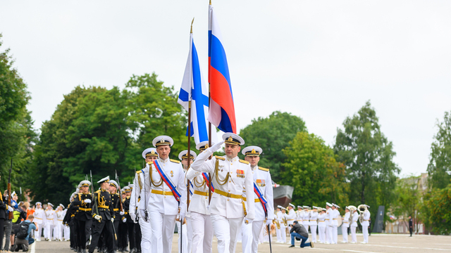 С Днём Военно-морского флота, дорогие стражи Балтики!