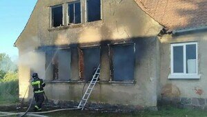В Правдинском районе при пожаре в особняке погиб мужчина