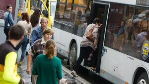 В Калининградской области 32% опоздавших работников винят в задержках автобусы — опрос  