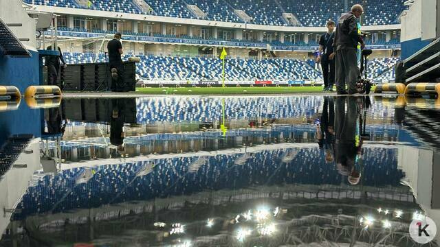 Фото дня: в Калининграде затопило стадион «Ростех Арена» 