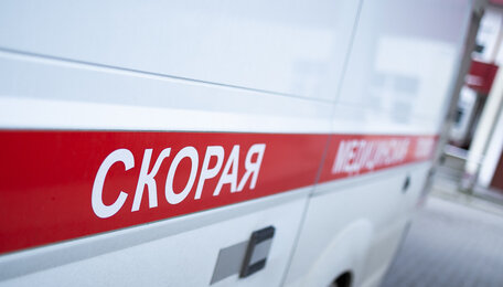 Мама и сестра спали, подруга позвала на помощь: подробности происшествия в Калининграде, где девочка выпала из окна
