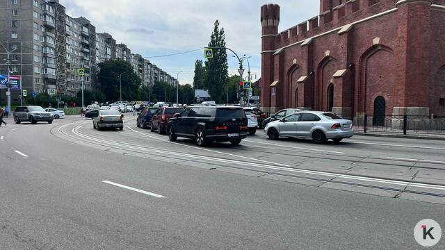 На повороте с Гагарина на Литовский Вал снова путаются водители (фото)