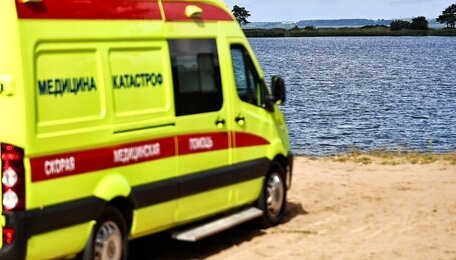 В Черняховске из Анграпы достали погибшую женщину, в Калининграде ищут утонувшего парня (обновлено)