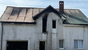Дети в трусиках, я в пижаме: в Луговом молния оставила без крыши над головой многодетную мать (фото, видео)  