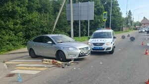 На Гагарина легковушка сбила парня на велосипеде, его увезли в больницу