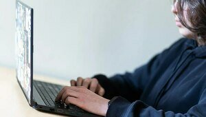 Эйчар назвал три офисных правила, которые зумеры больше всего не хотят соблюдать