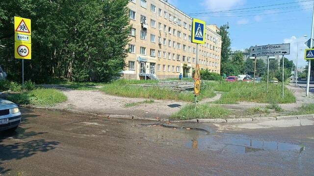 Улицу со складами в Калининграде закрыли для машин