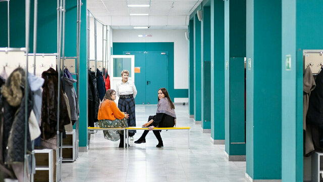 Кровли, пищеблоки и охрана: что изменили в школах Калининграда к учебному году  