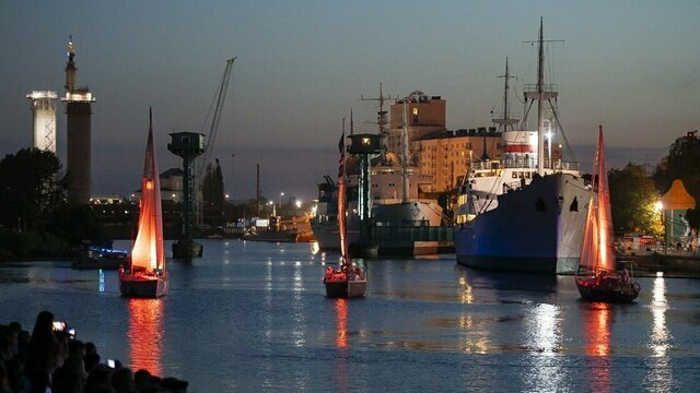 Не жги свечи до заката и носи только удобную обувь: приметы на 28 августа