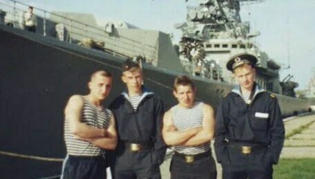 «Никакой торжественности»: один из авторов письма в бутылке, найденной под Балтийском, рассказал его историю  